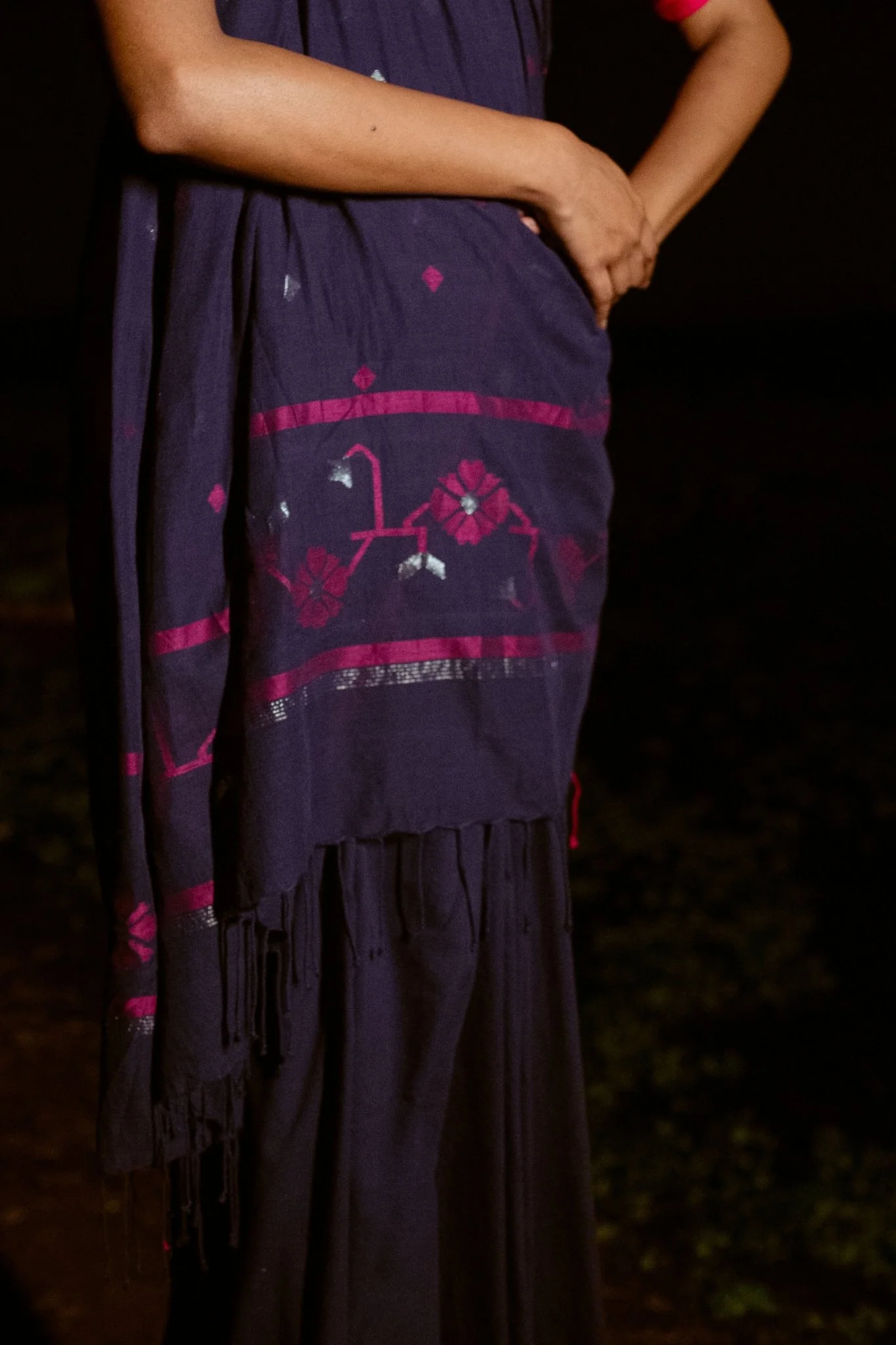 Indigo Shuili Saree - Image 3
