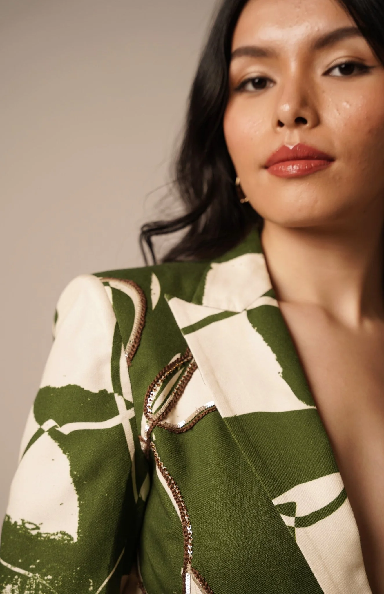 Kaee Embroidered Blazer - Image 3