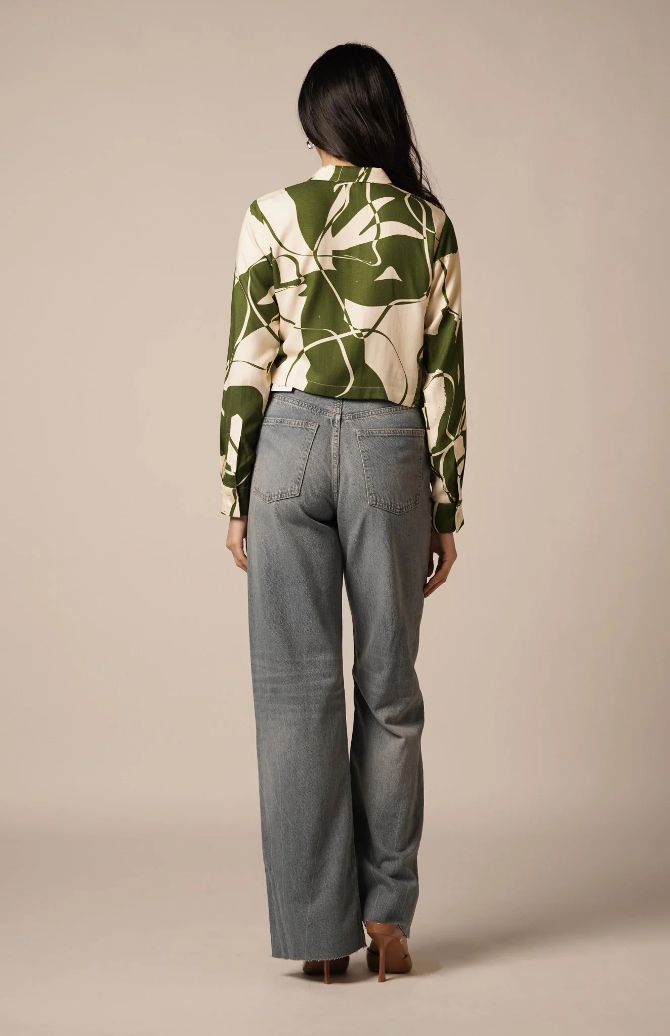 Kaee Pleated Shirt - Image 4