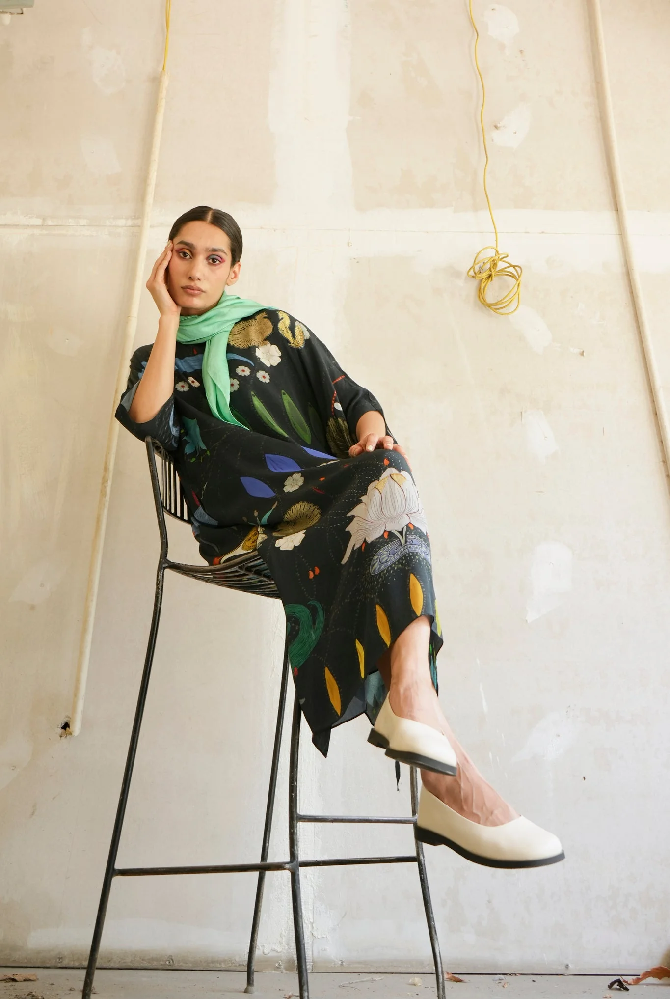 Kaftaan Dress In Chetti Black Crepe - Image 9