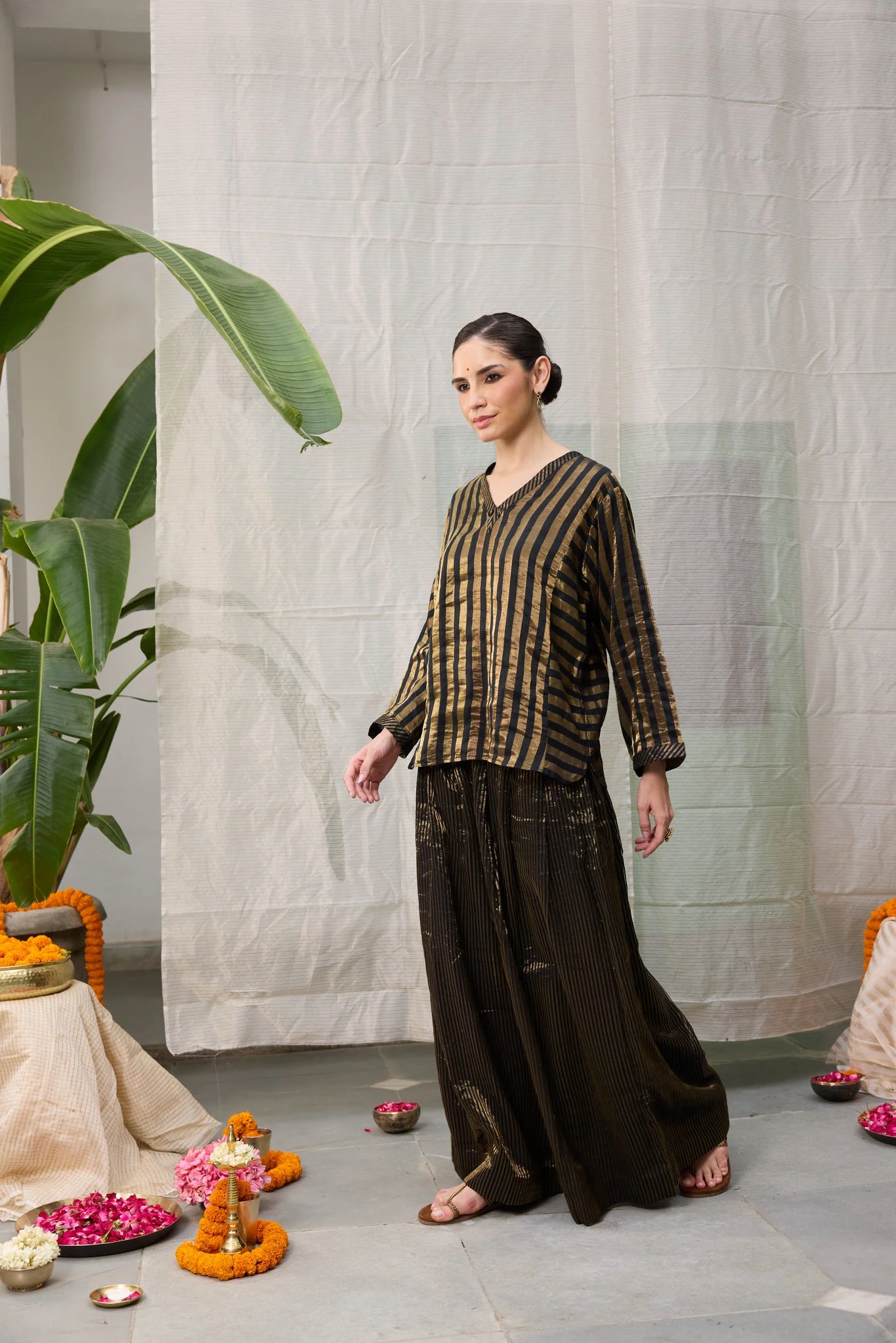 Kaveri Trouser - Black and Gold - Image 4