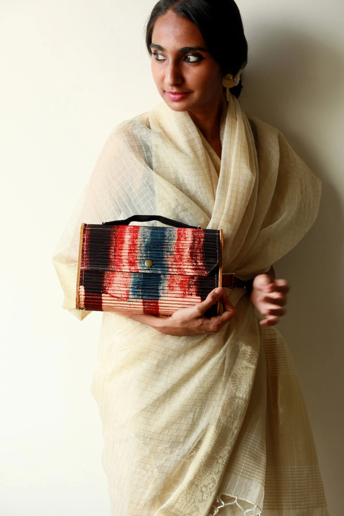 Kinu Upcycled Capsule Clutch - Image 3