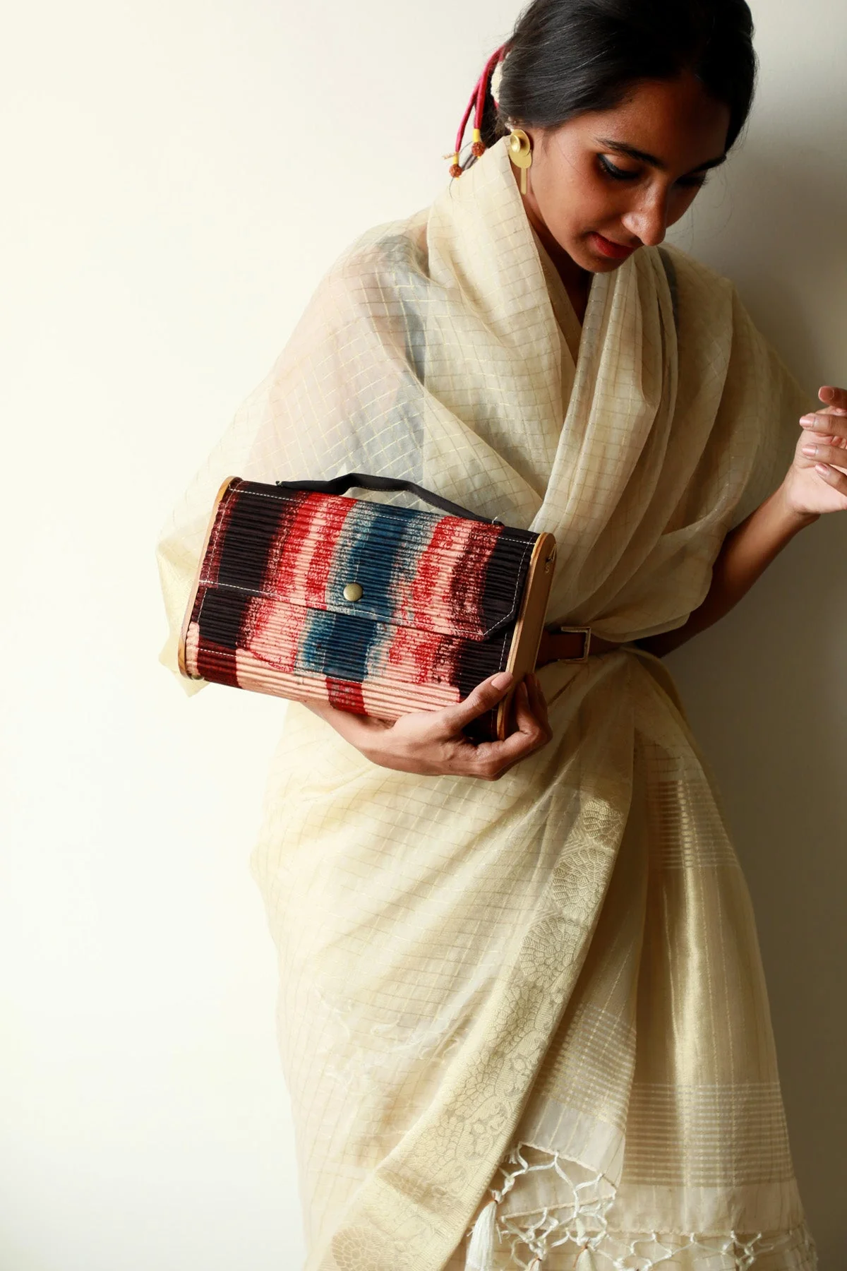Kinu Upcycled Capsule Clutch - Image 4