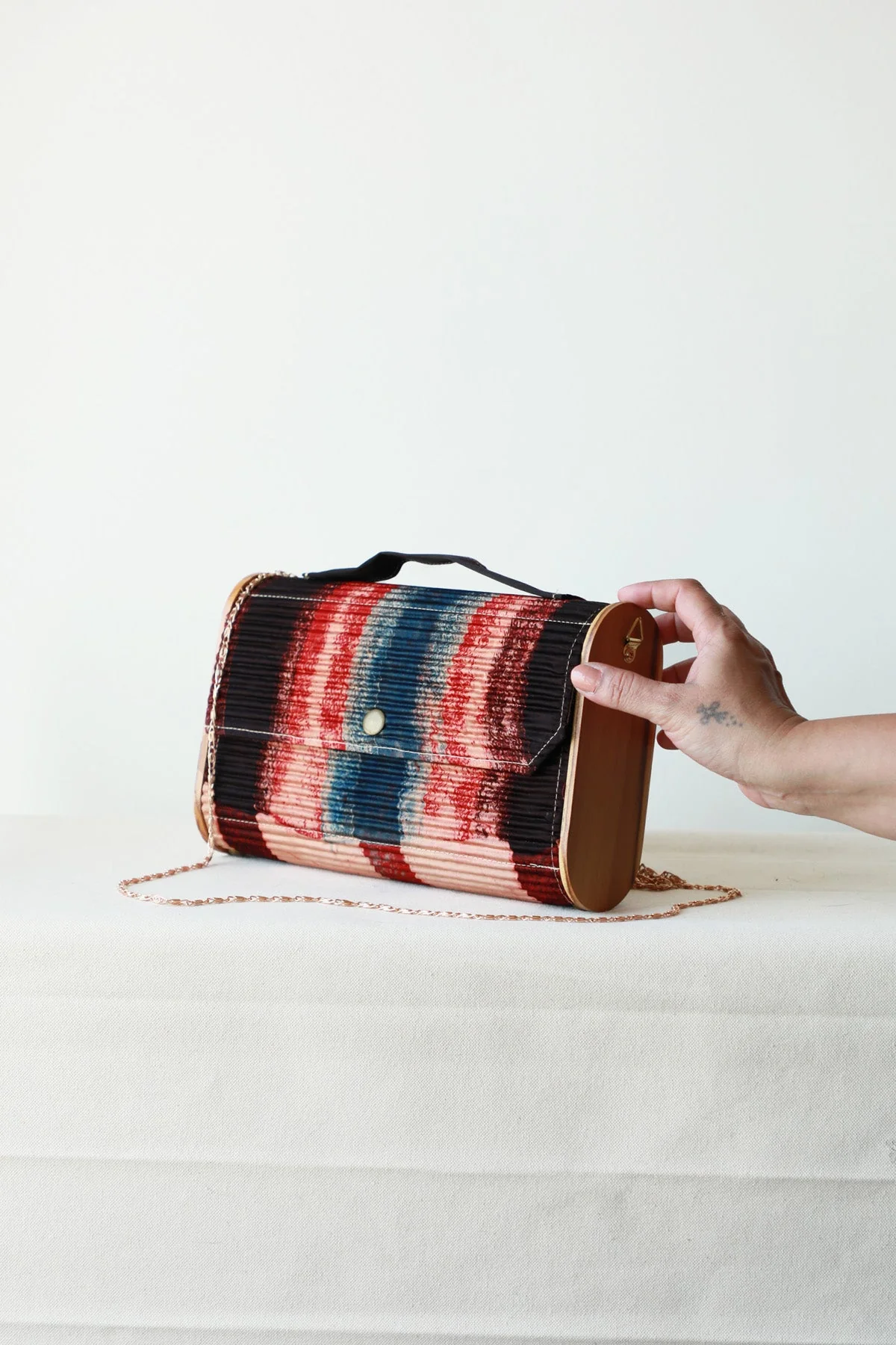 Kinu Upcycled Capsule Clutch - Image 7