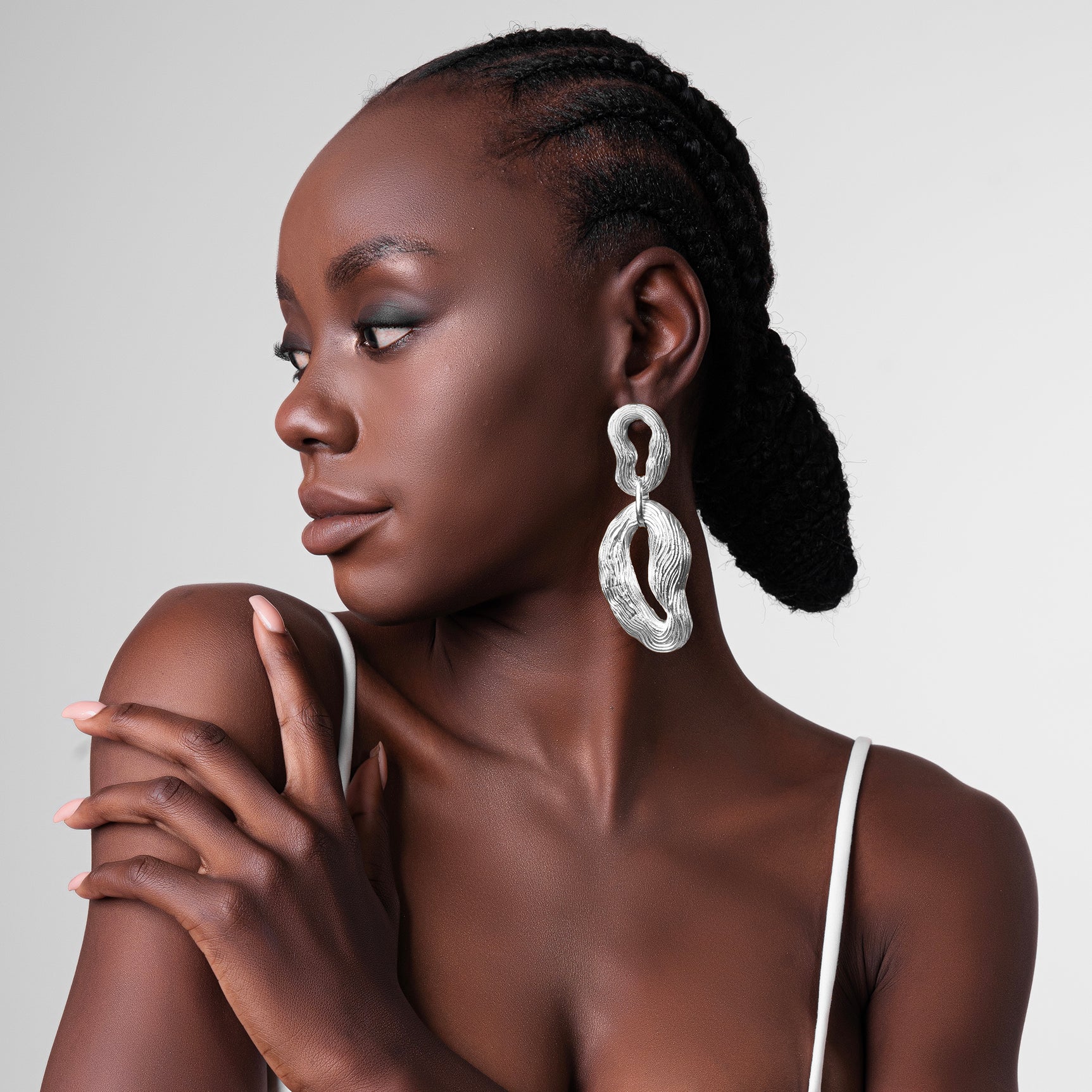 Knotty Pine Earrings - Image 3