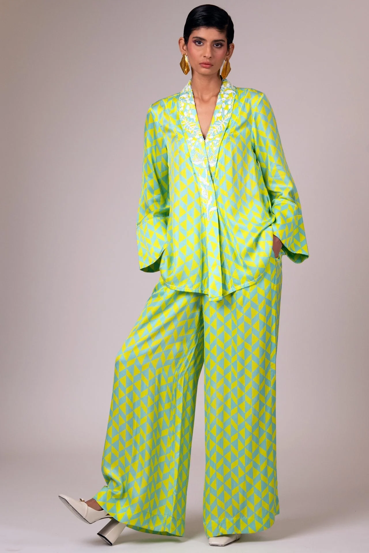 Krypt - The Flowy Overlap Tunic & Pants - Image 3