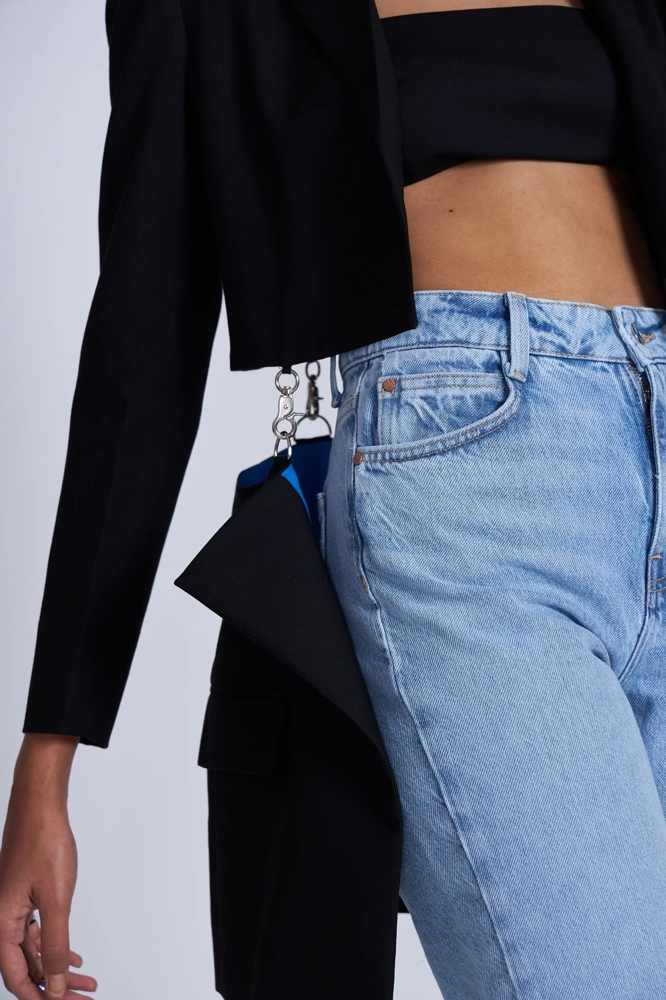 Kuro Deconstructed Blazer - Image 5