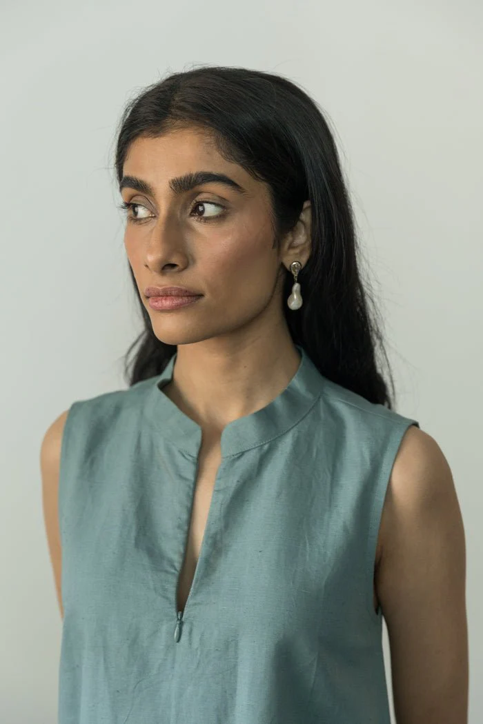 Laid-Back Gathered Dress - Image 6