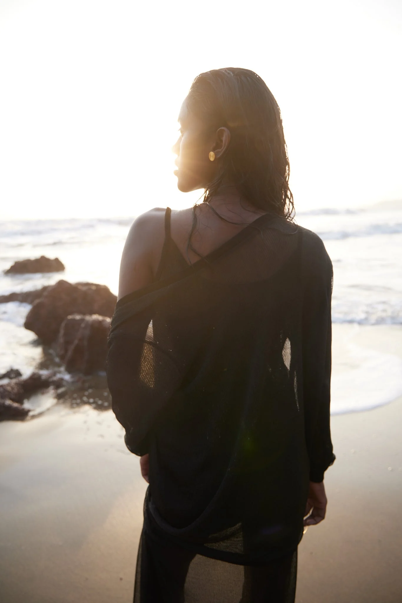 Long Top & Middi Black Chain Dress - Image 9