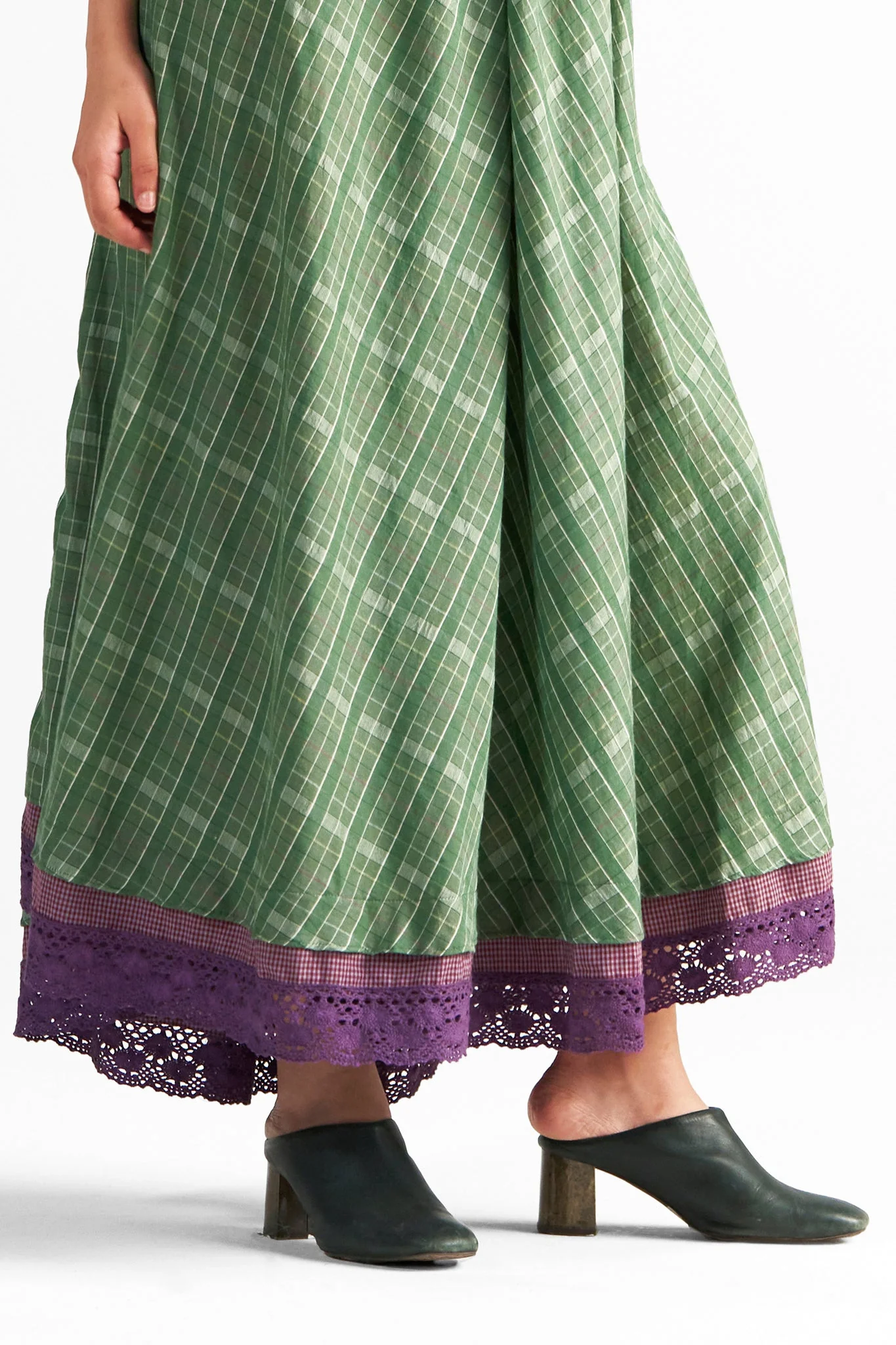 Madeleine - Image 6