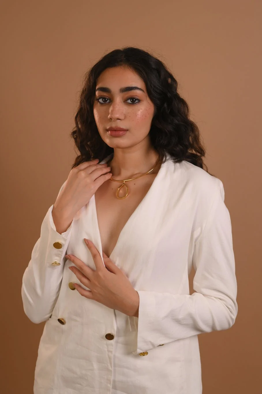 Maiu Neckpiece - Image 2