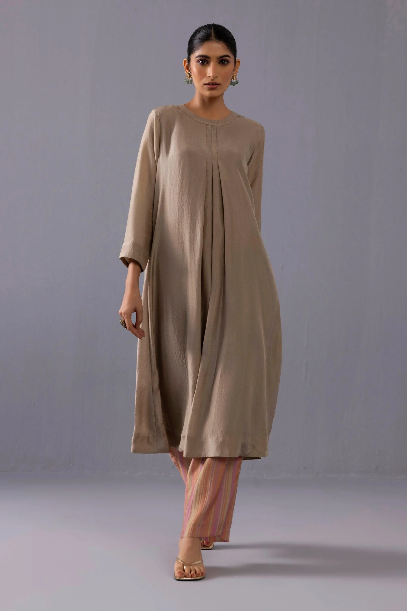 Maya Kurta Set- Grey - Image 2
