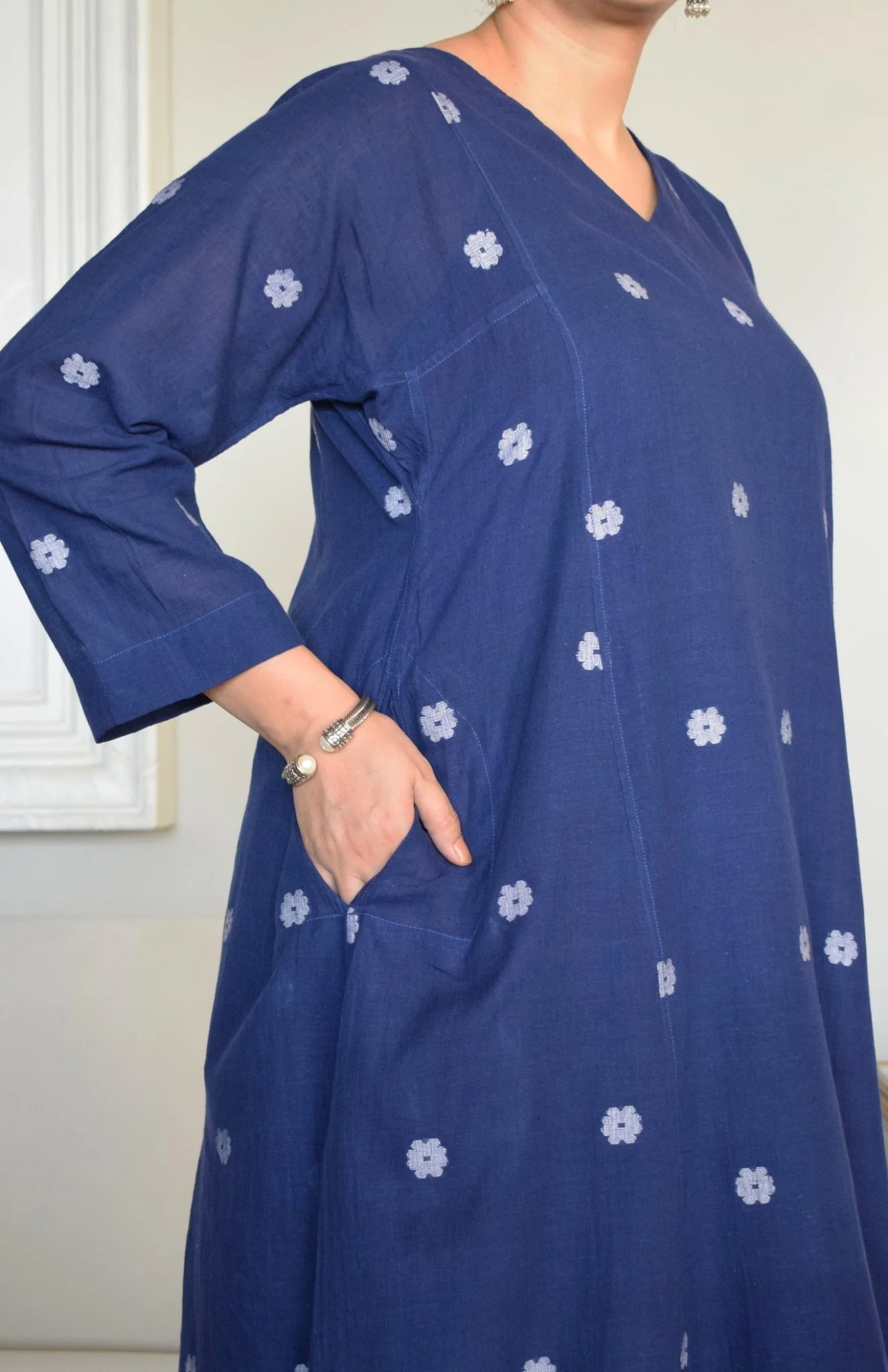 Midnight Blue Jamdani Phiran - Image 6