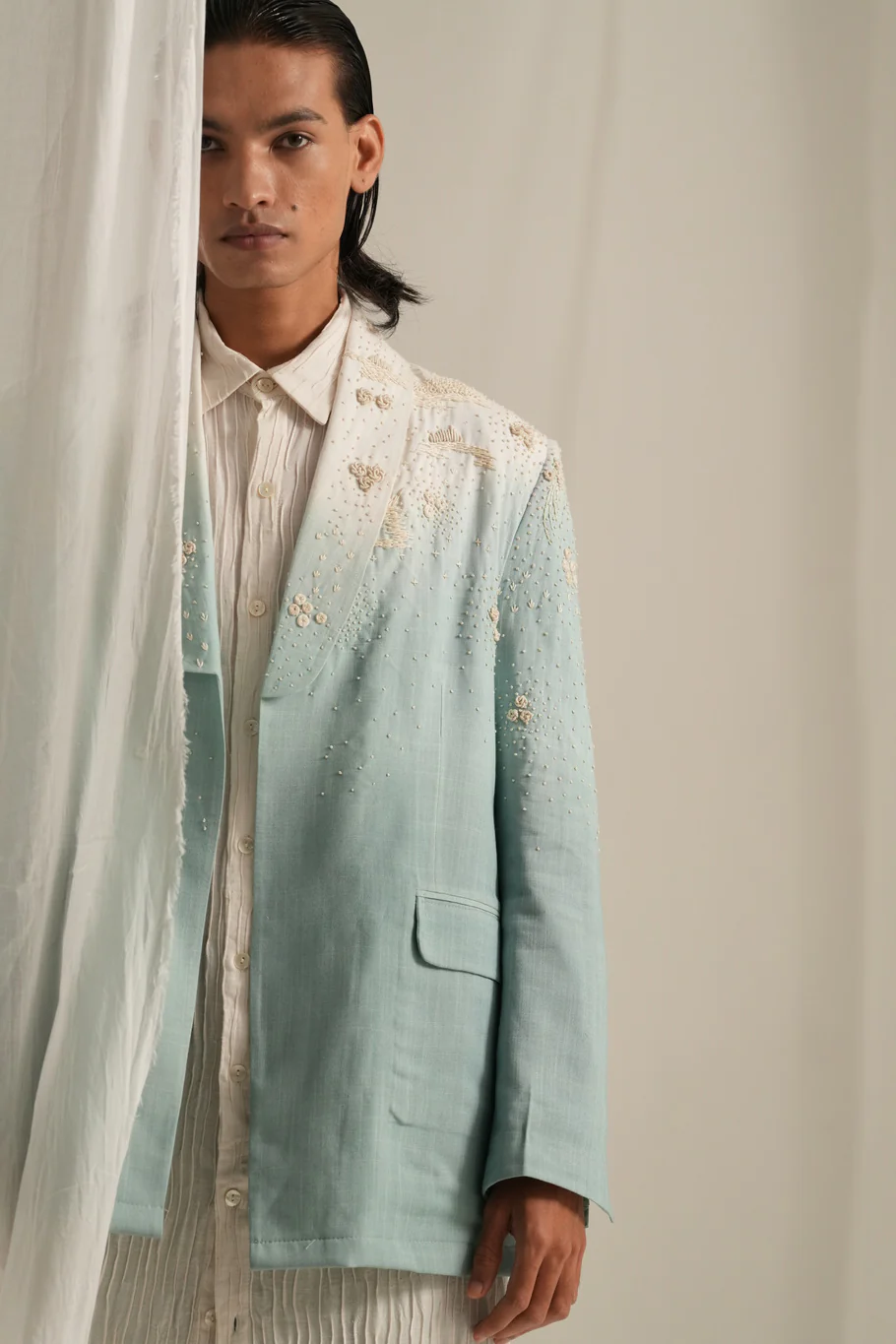 Mist Embroidery Blazer - Image 2