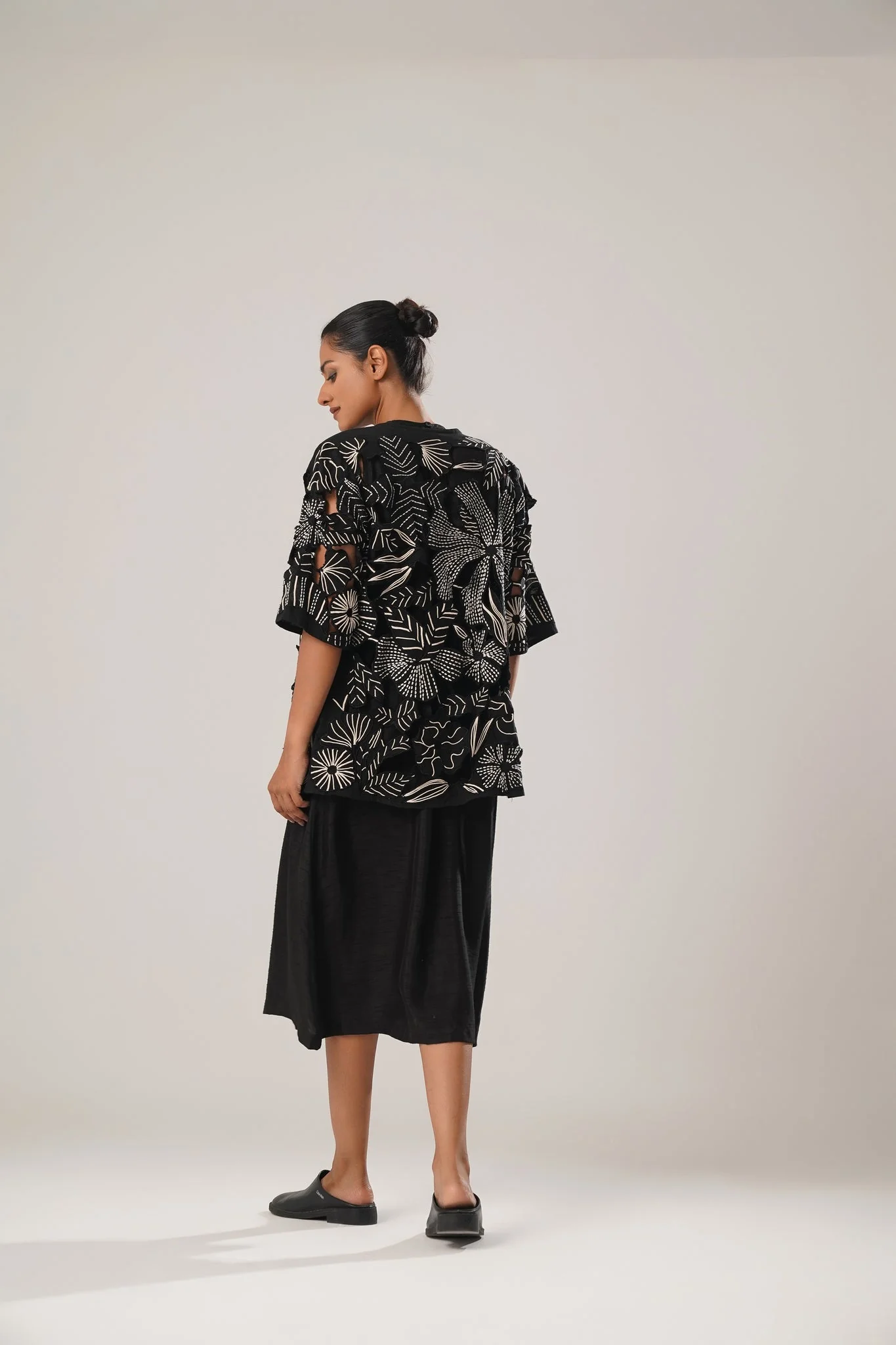 MJ Cutwork Jacket Set - Image 7