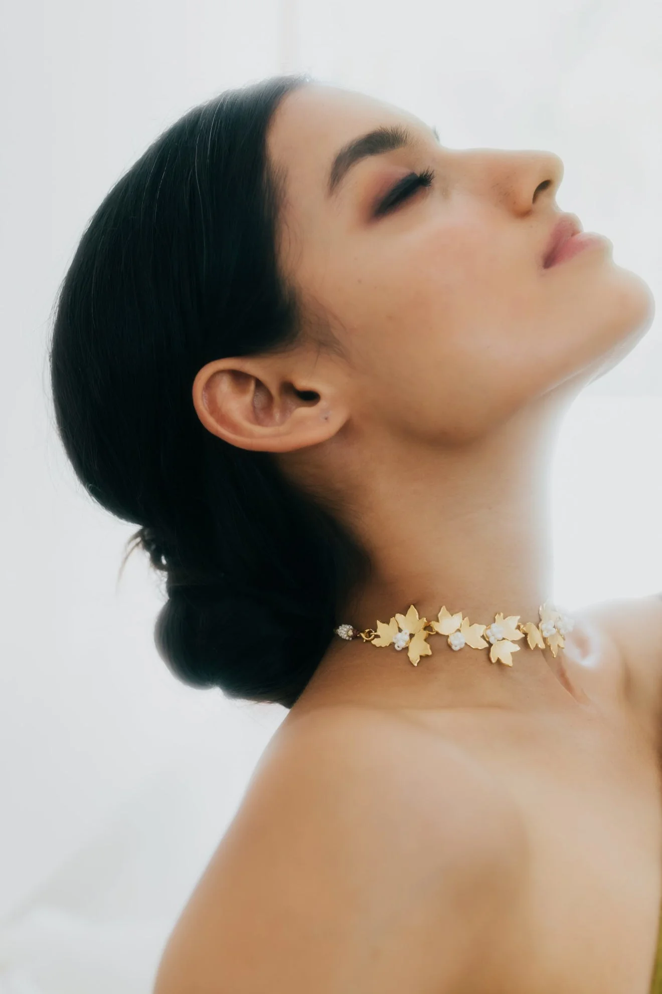 Mogra Choker Neckpiece - Golden - Image 3