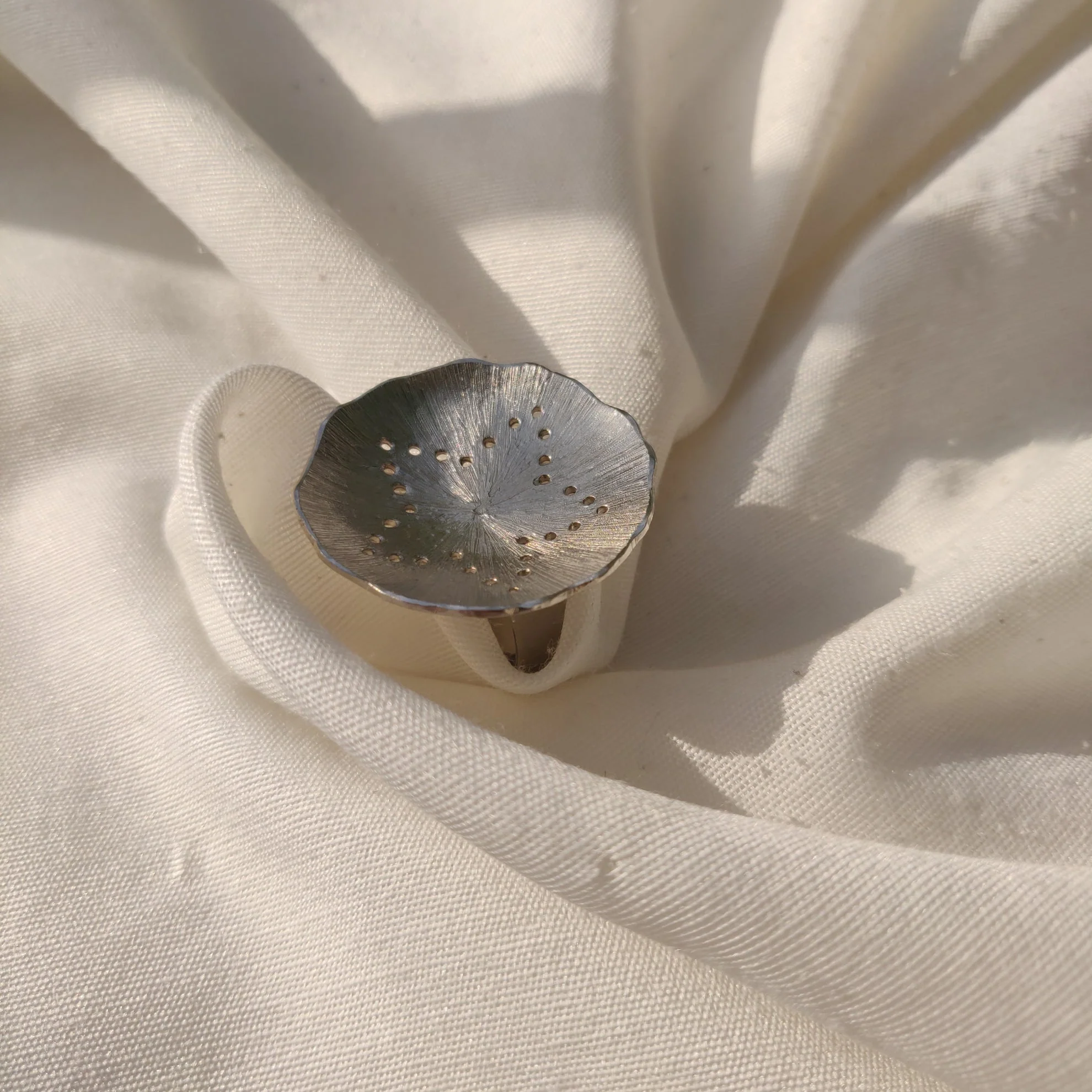 Mogra Solid Ring in Silver - Image 3