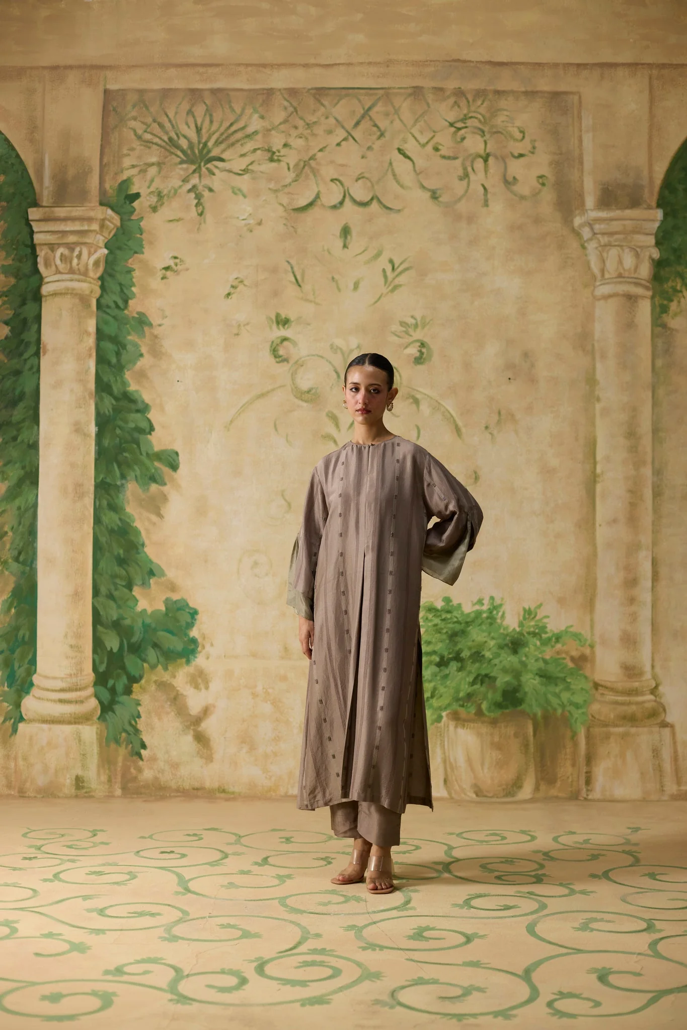 Mullen Kurta Set - Brown - Image 4