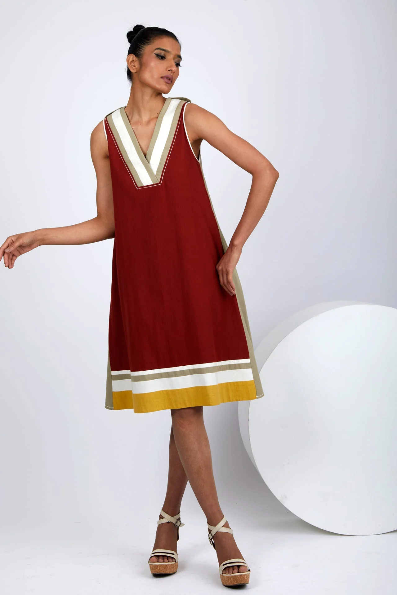 Muyu - Shoulder Tab Sleeveless A-Line Dress - Image 3