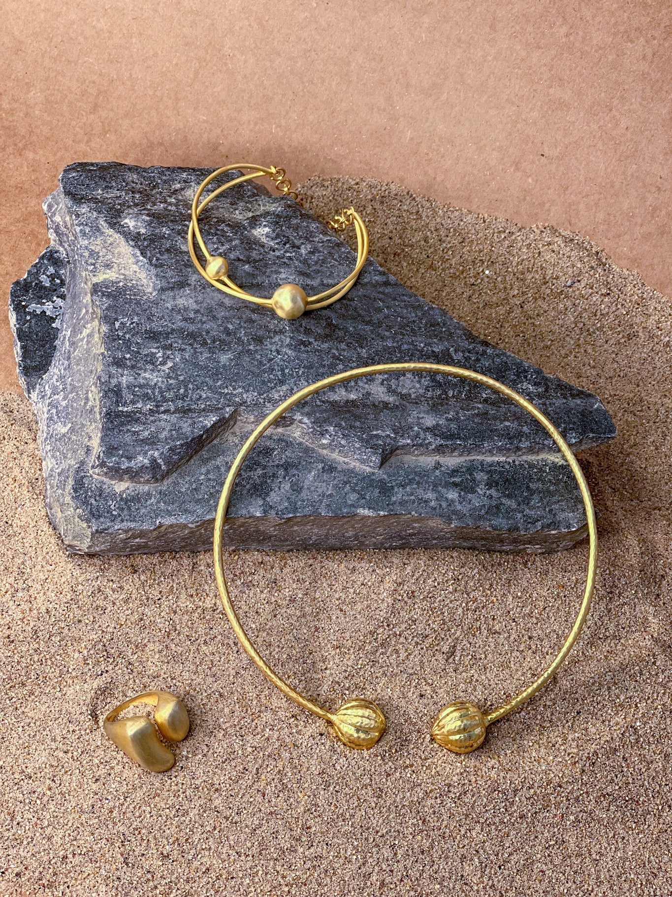 Nacre Choker - Image 3