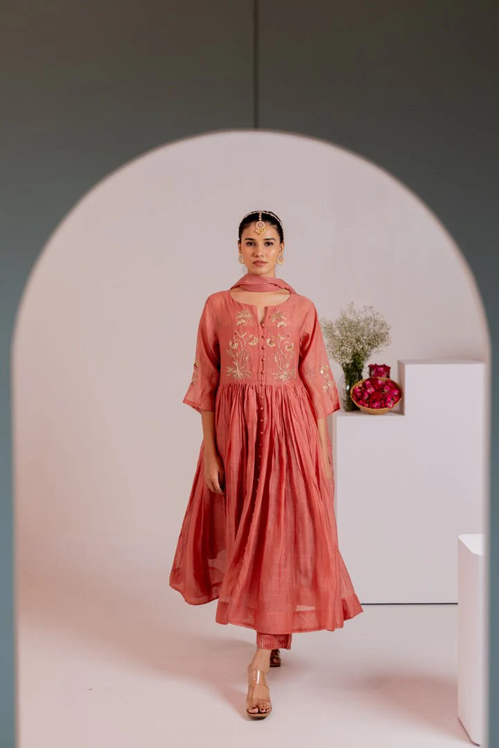 Naghma Kurta Set - Image 5
