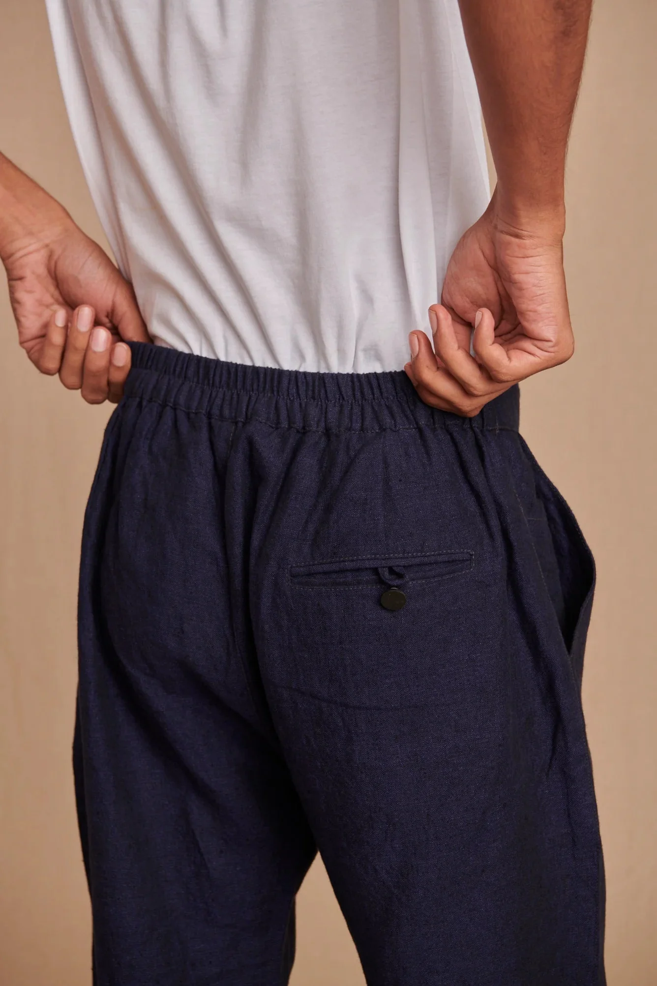 Neel Linen Men's Jogger Pants - Image 3