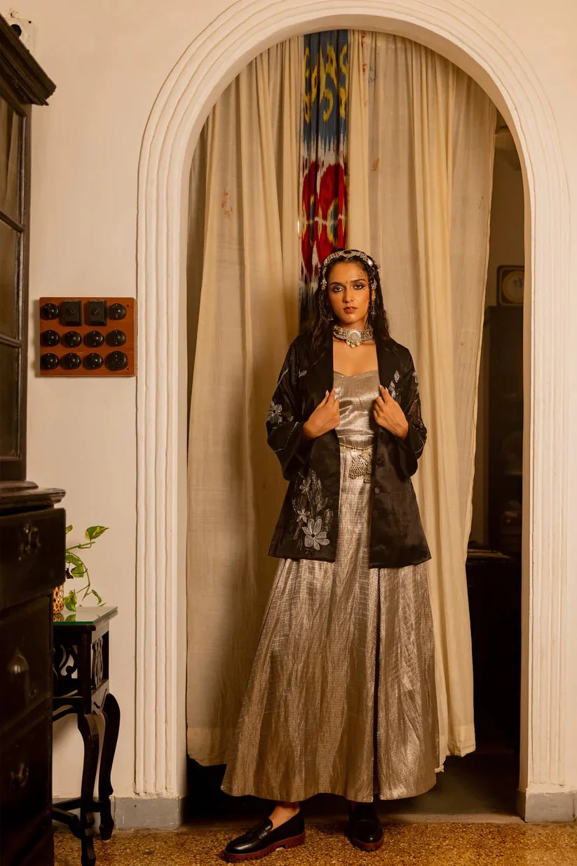 Neerja Set - Image 7