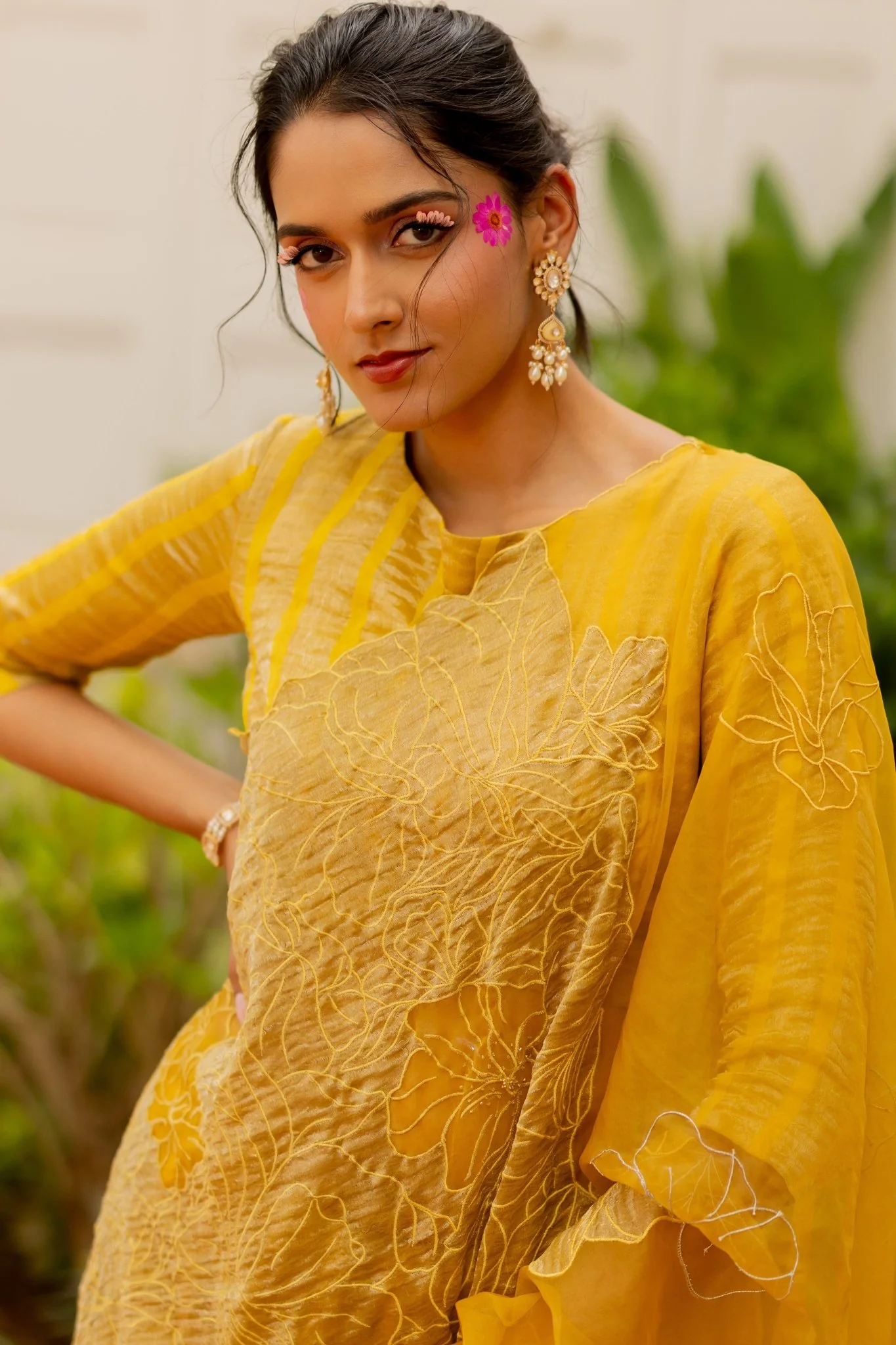 Nirvi Set - Image 2