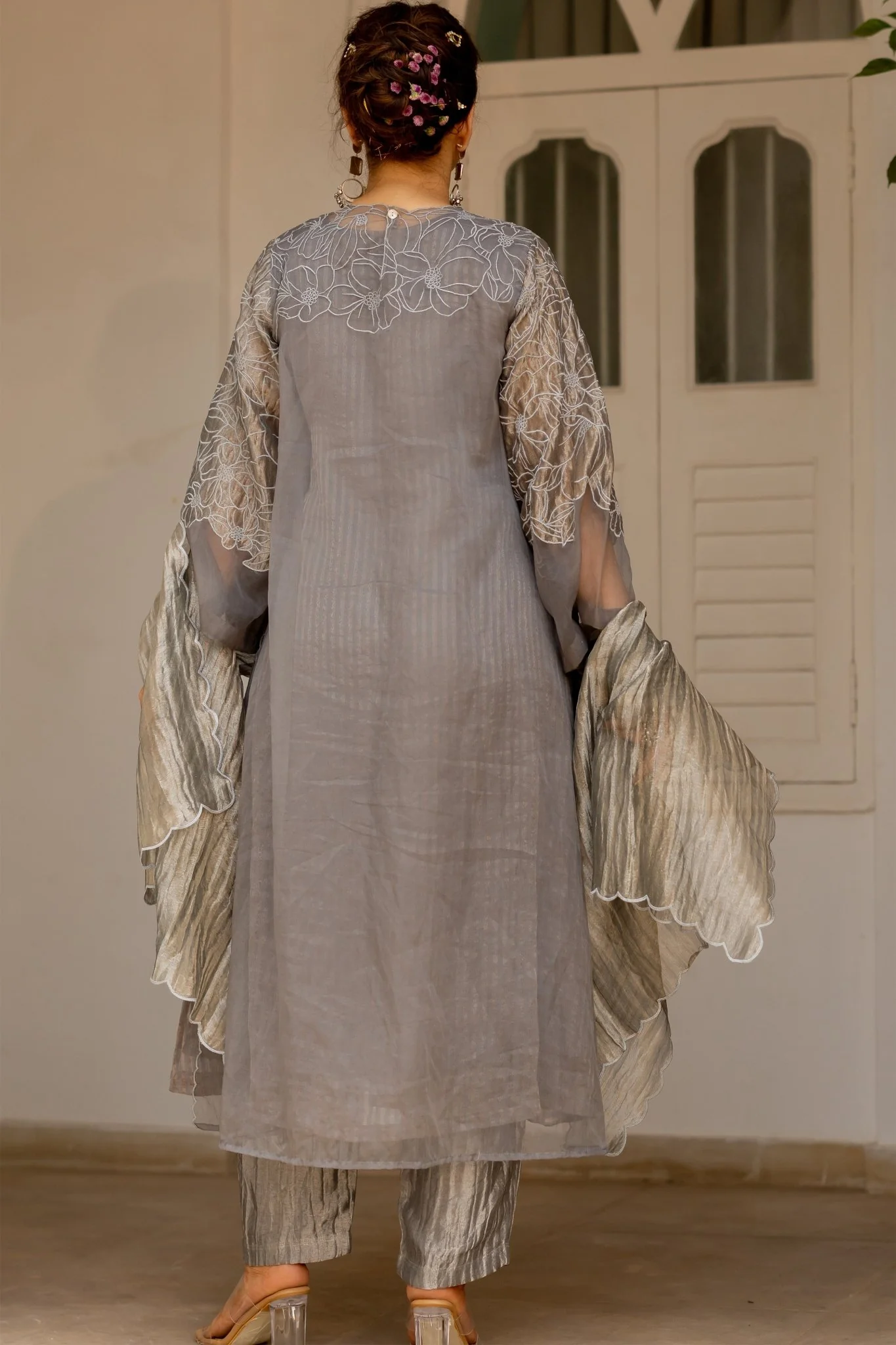 Nishvi Set - Image 5