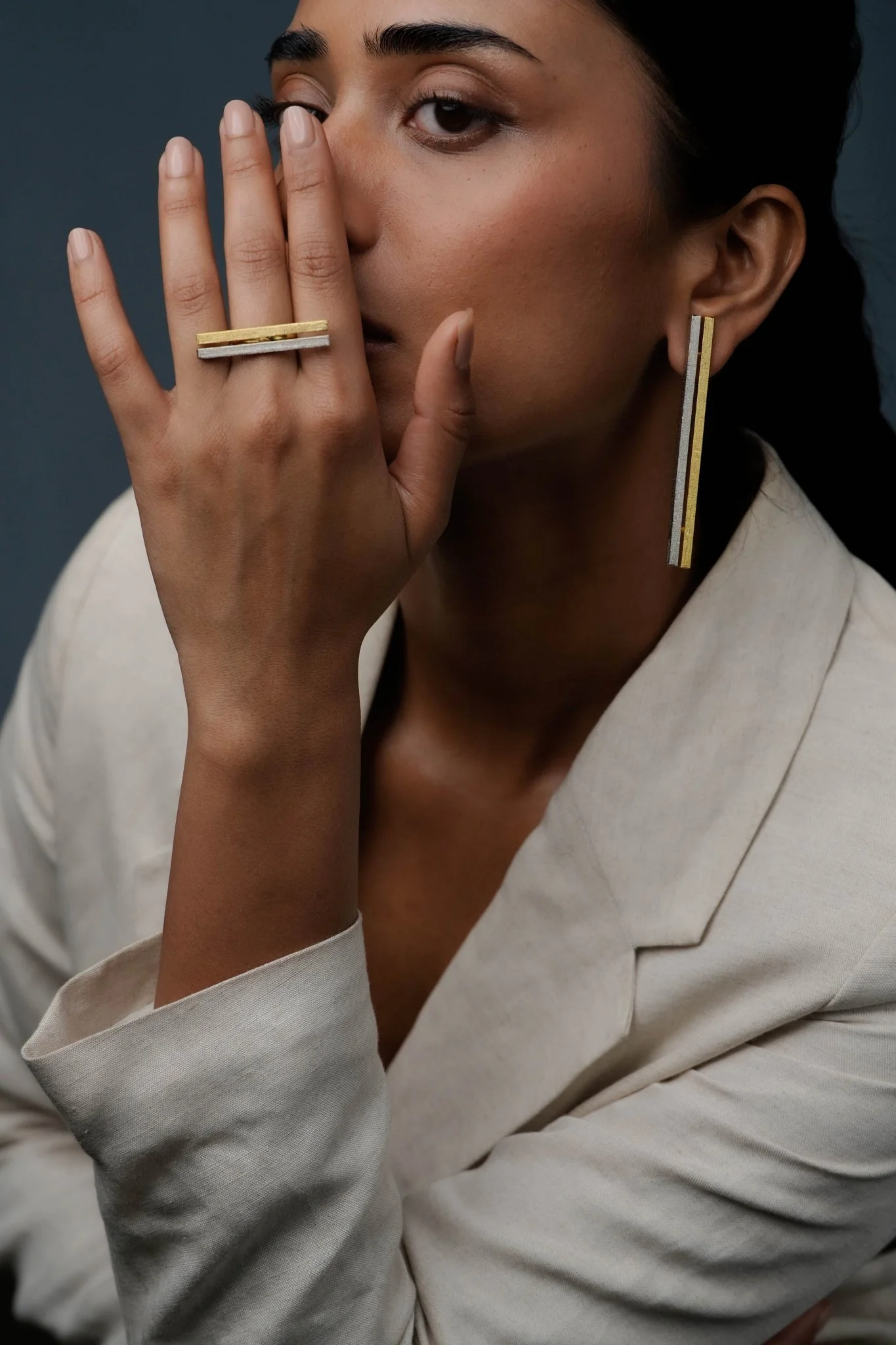 Oblique Ring