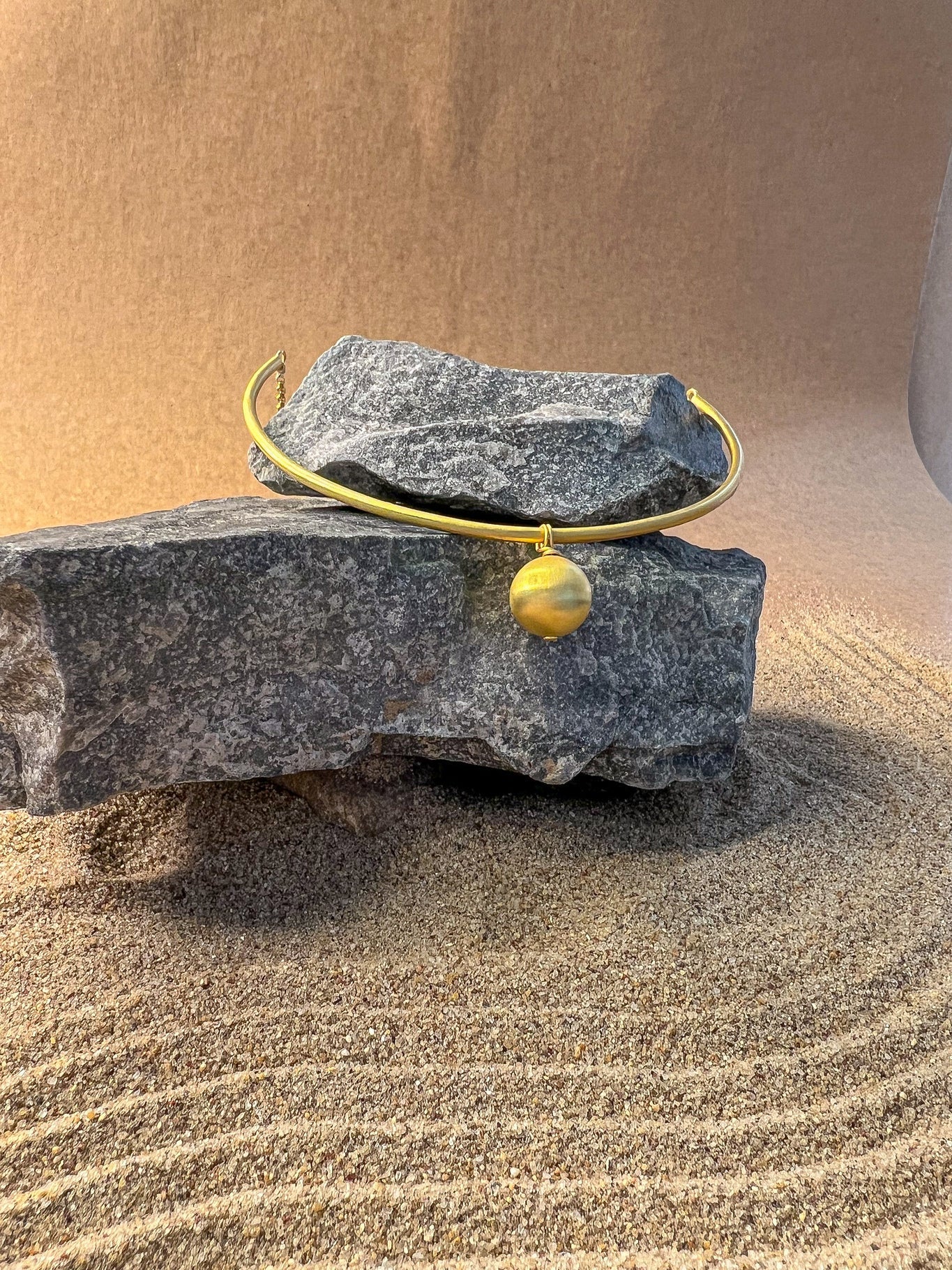Orb Hustli - Image 3