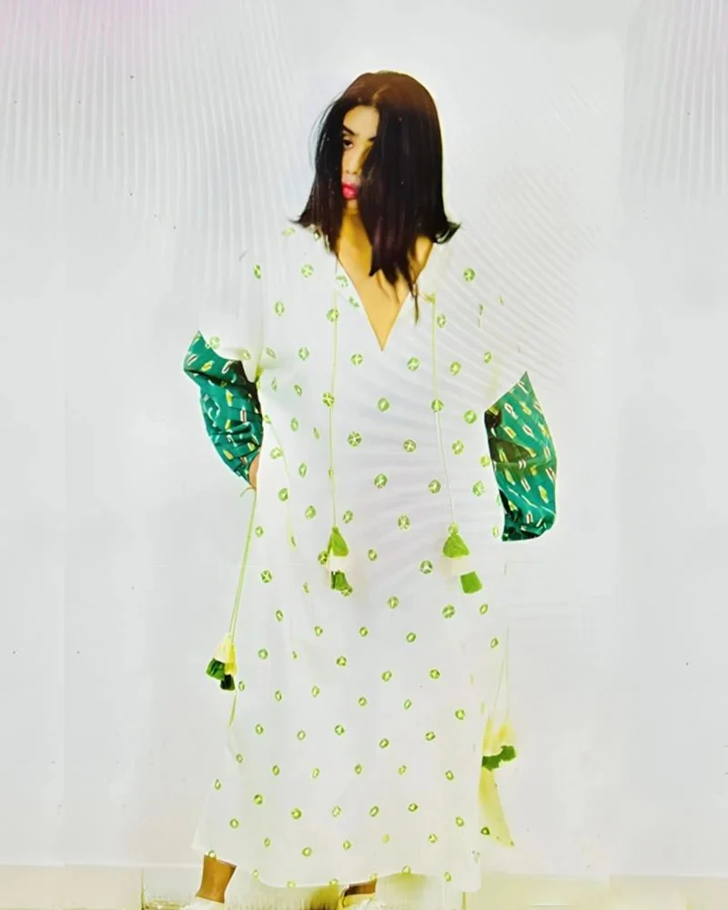 Organic Tie and Dye White & Green Kaftan - Image 4