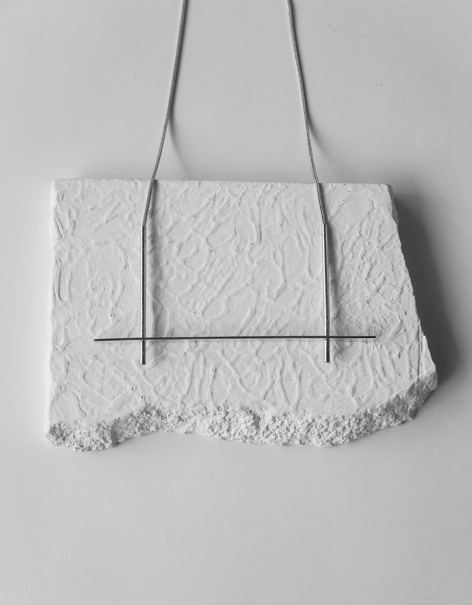Oscillate Neckpiece - Image 4