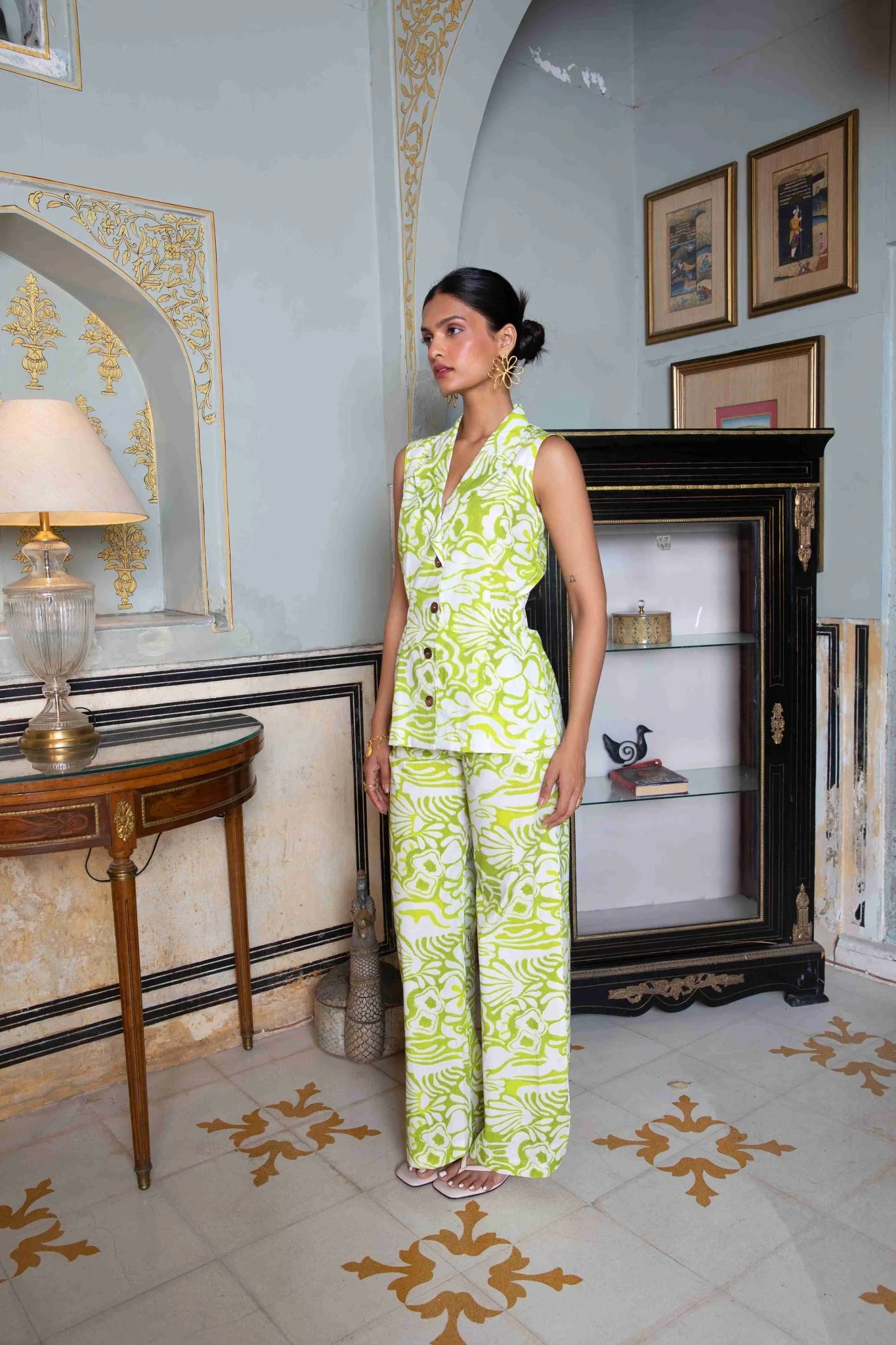 Out Of Office Co-ord Set In Carnation Print - Image 4