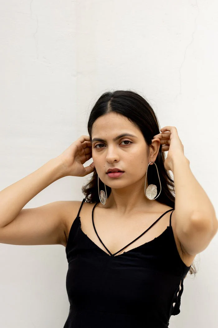 Oval Mogra Solids in Silver - Image 2