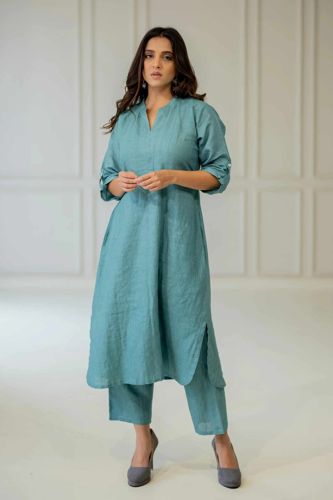 Paradiso Linen Kurta Set - Image 2