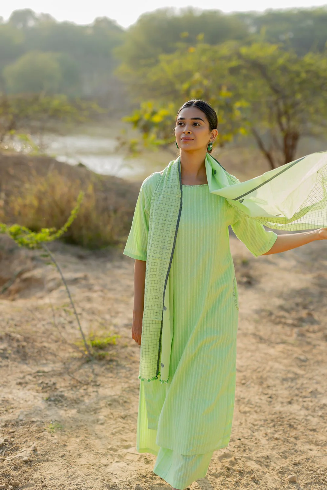 Pastel Green Kurta Set with Jaamdani Stole - Image 6