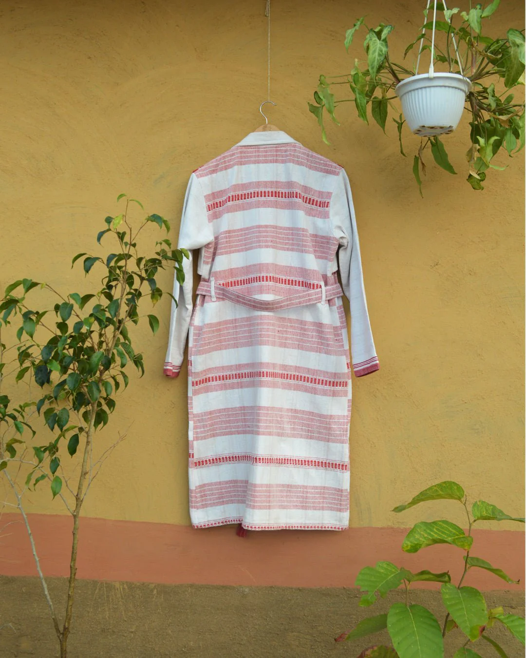 Pindna Unisex Trench - Image 4