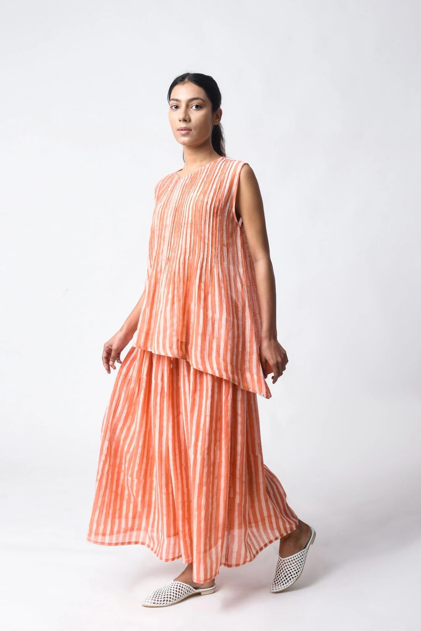 Pintuck Coral Cord Set - Image 4