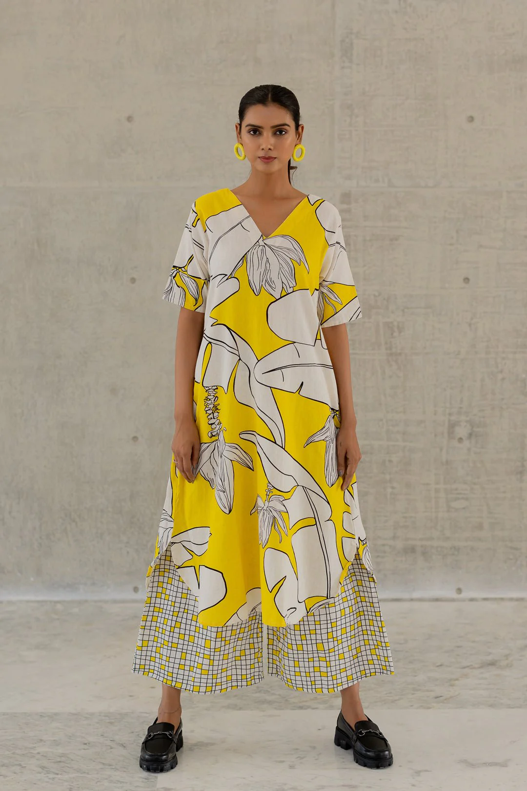 Plantain Orchard Kurta and Checks Palazzo Set - Image 8
