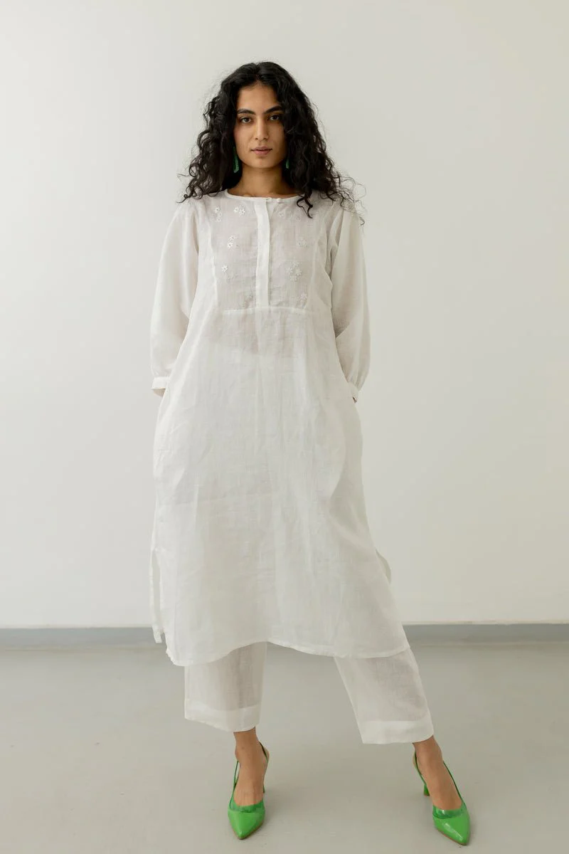 Pristine White Linen Kurta Set - Image 2