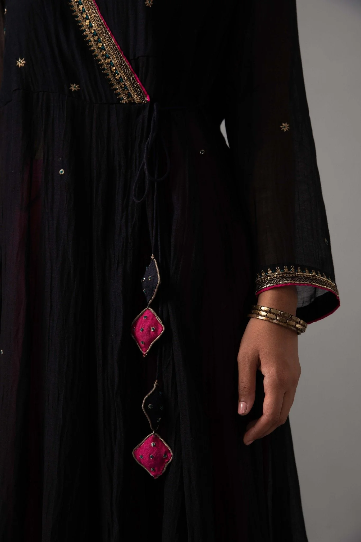 Raha Angrakha Set - Black - Image 6