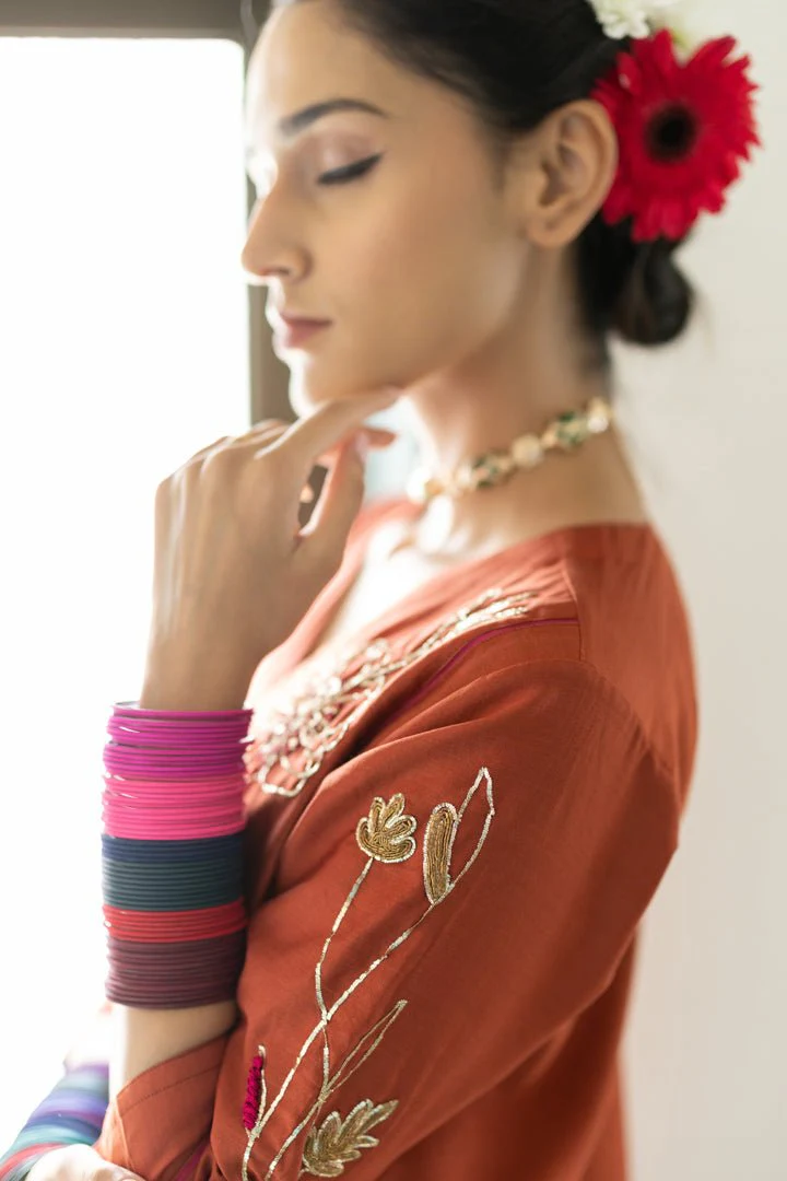 Rajasvi Embroidered Kurta Set - Image 7