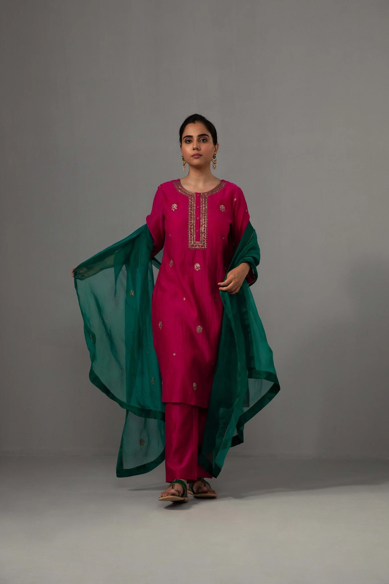 Ramya Kurta Dupatta Set - Fuchsia Pink - Image 4