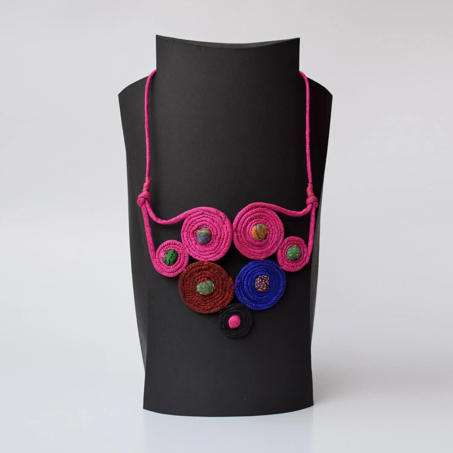 Rangoli Neckpiece - Image 8