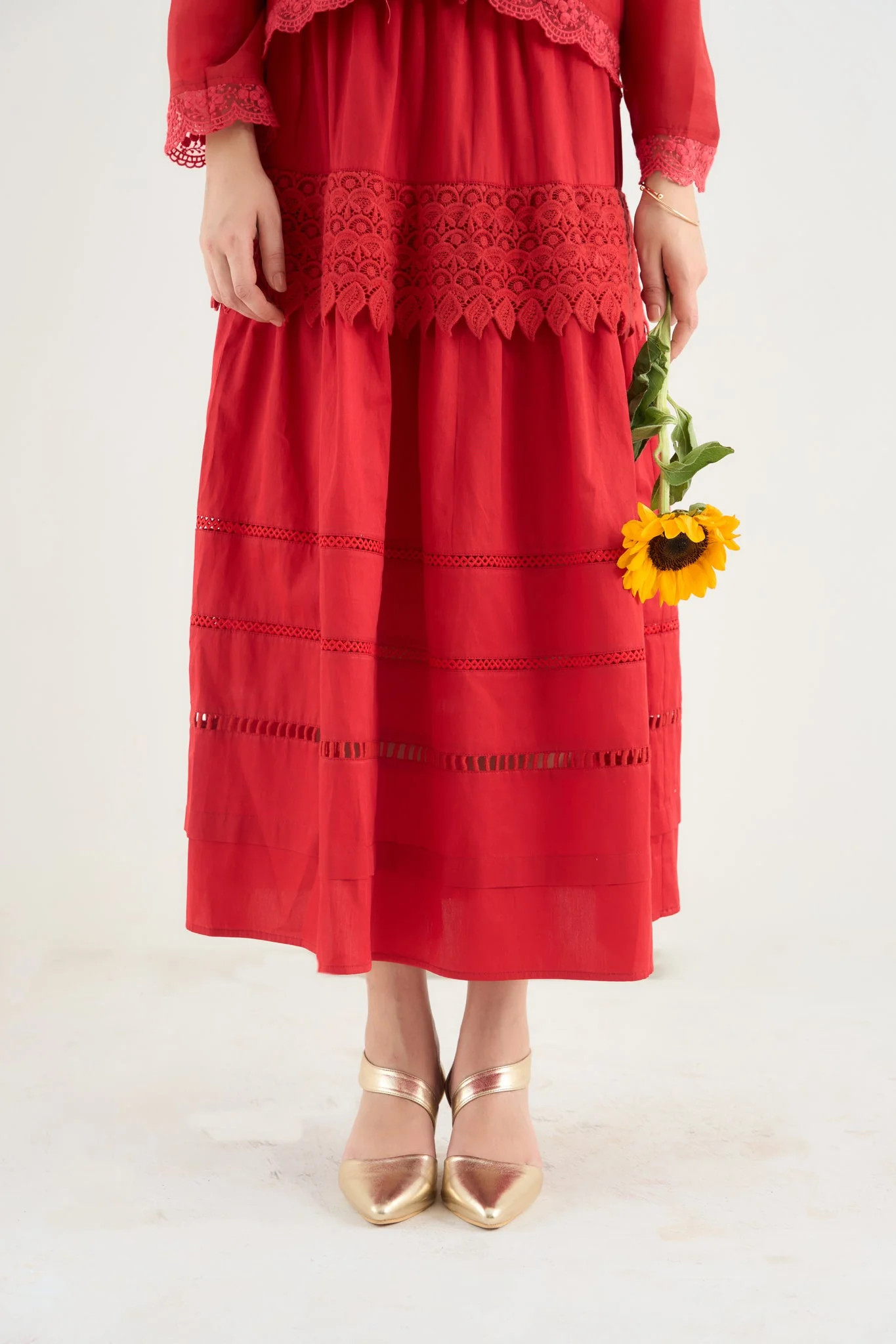 Red Beauty Skirt Set - Image 4