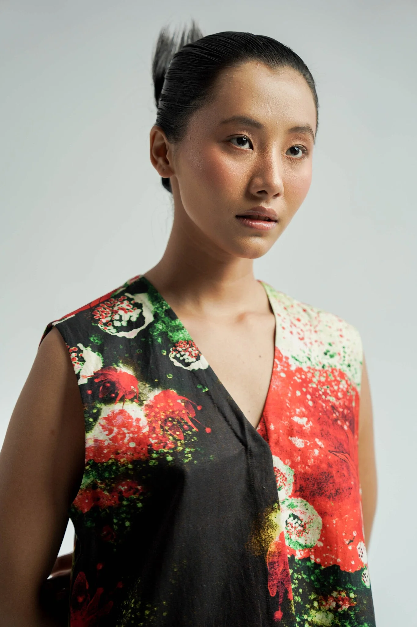 Red Florid Co-ord Set - Image 3