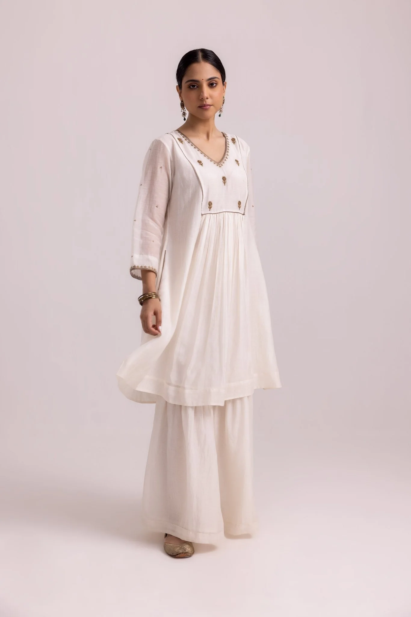 Rimi Sharara Dupatta Set - White - Image 3