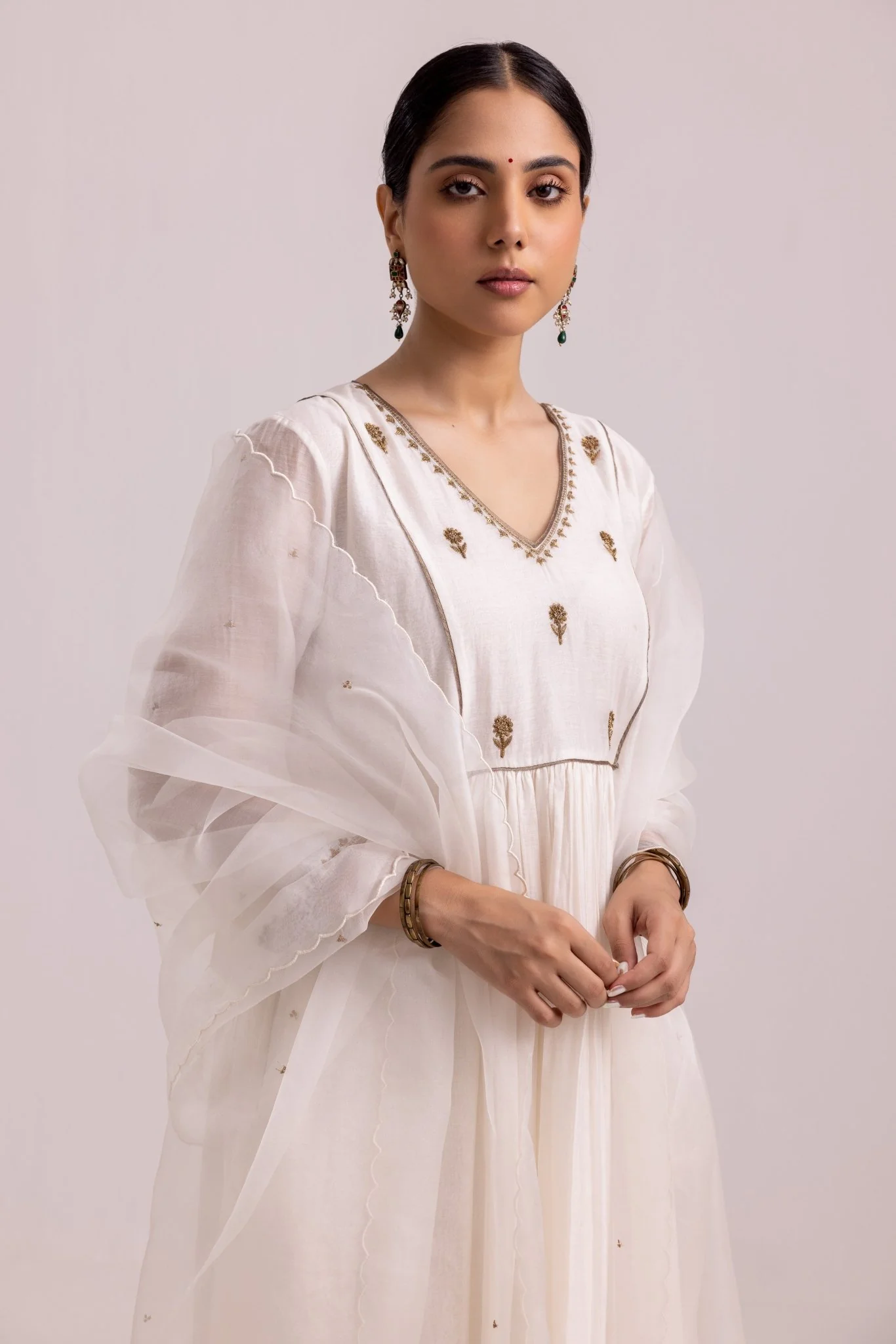 Rimi Sharara Dupatta Set - White - Image 5