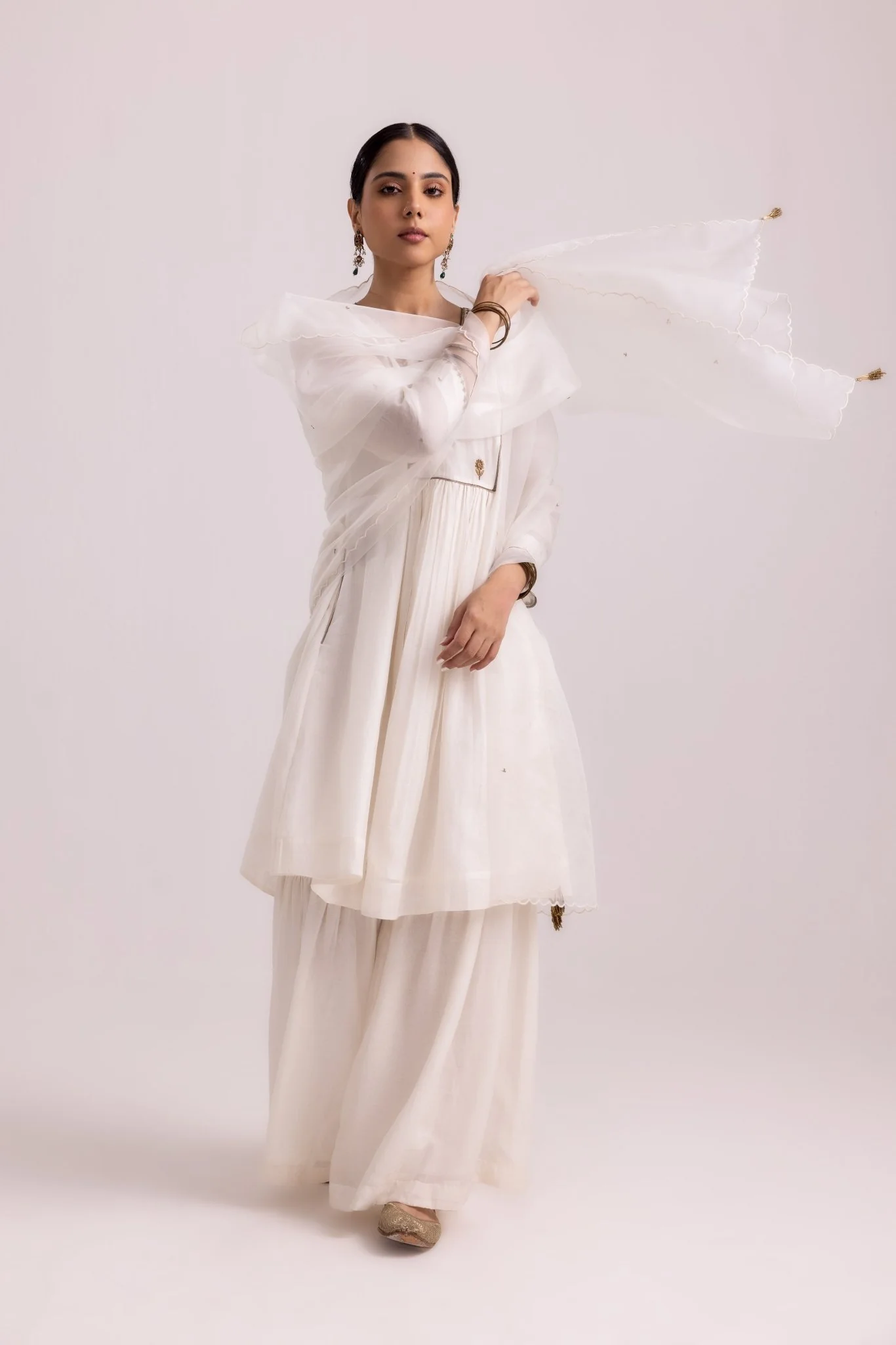 Rimi Sharara Dupatta Set - White - Image 6